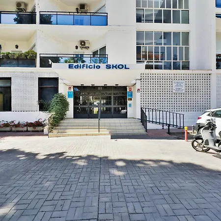 Skol 335. Fantastic Beachfront Apartment Facing South. Marbella Buitenkant foto