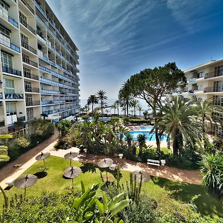 Skol 335. Fantastic Beachfront Apartment Facing South. Marbella Buitenkant foto